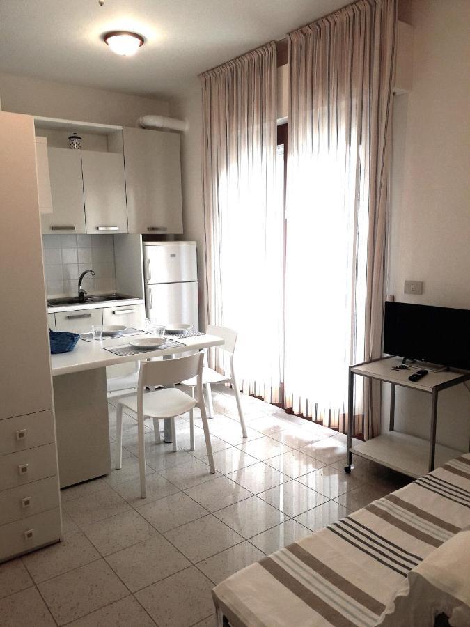 Villa Maranese Lignano Sabbiadoro Buitenkant foto